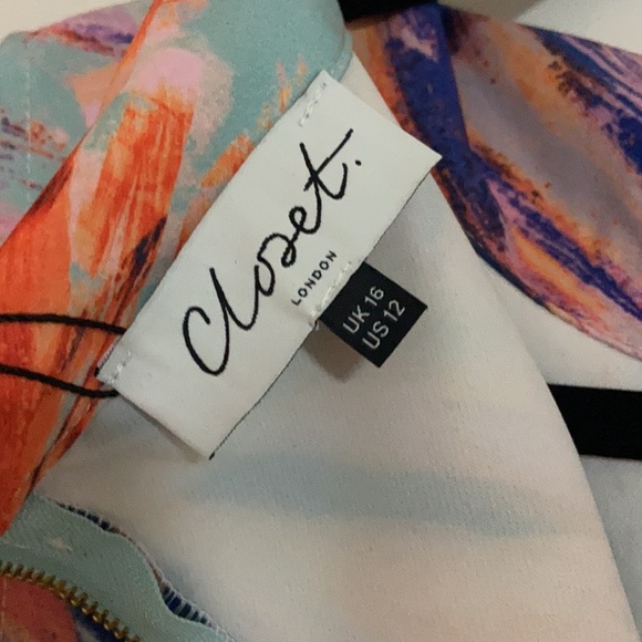 Beautiful Multi Colour Mock Neck Dress - Picture 4 of 9